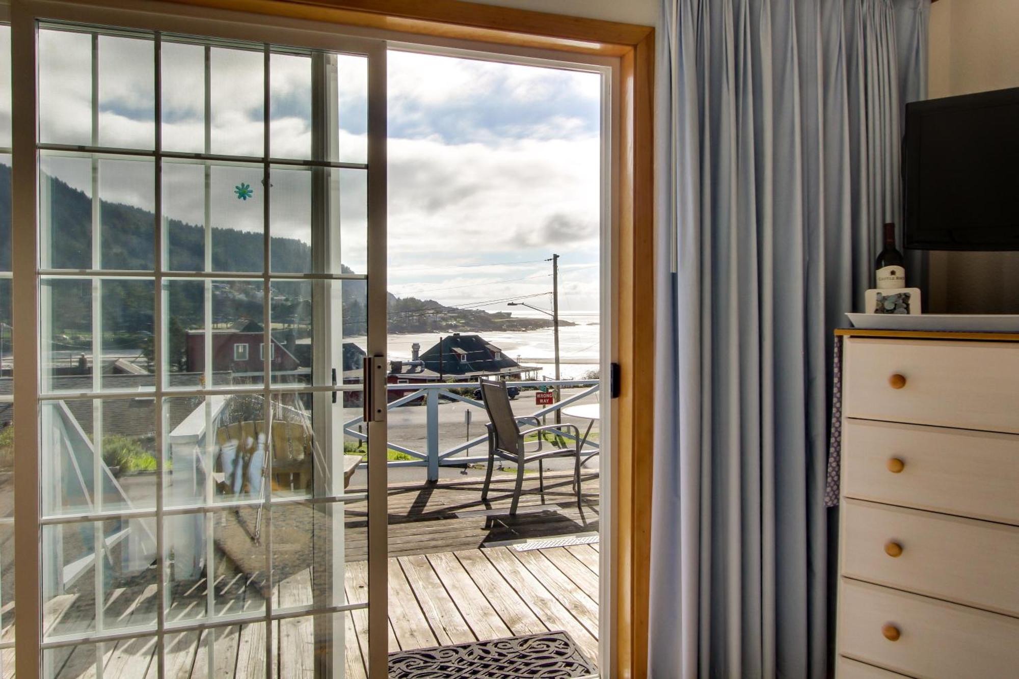 Ocean Cove Inn Yachats Exterior photo