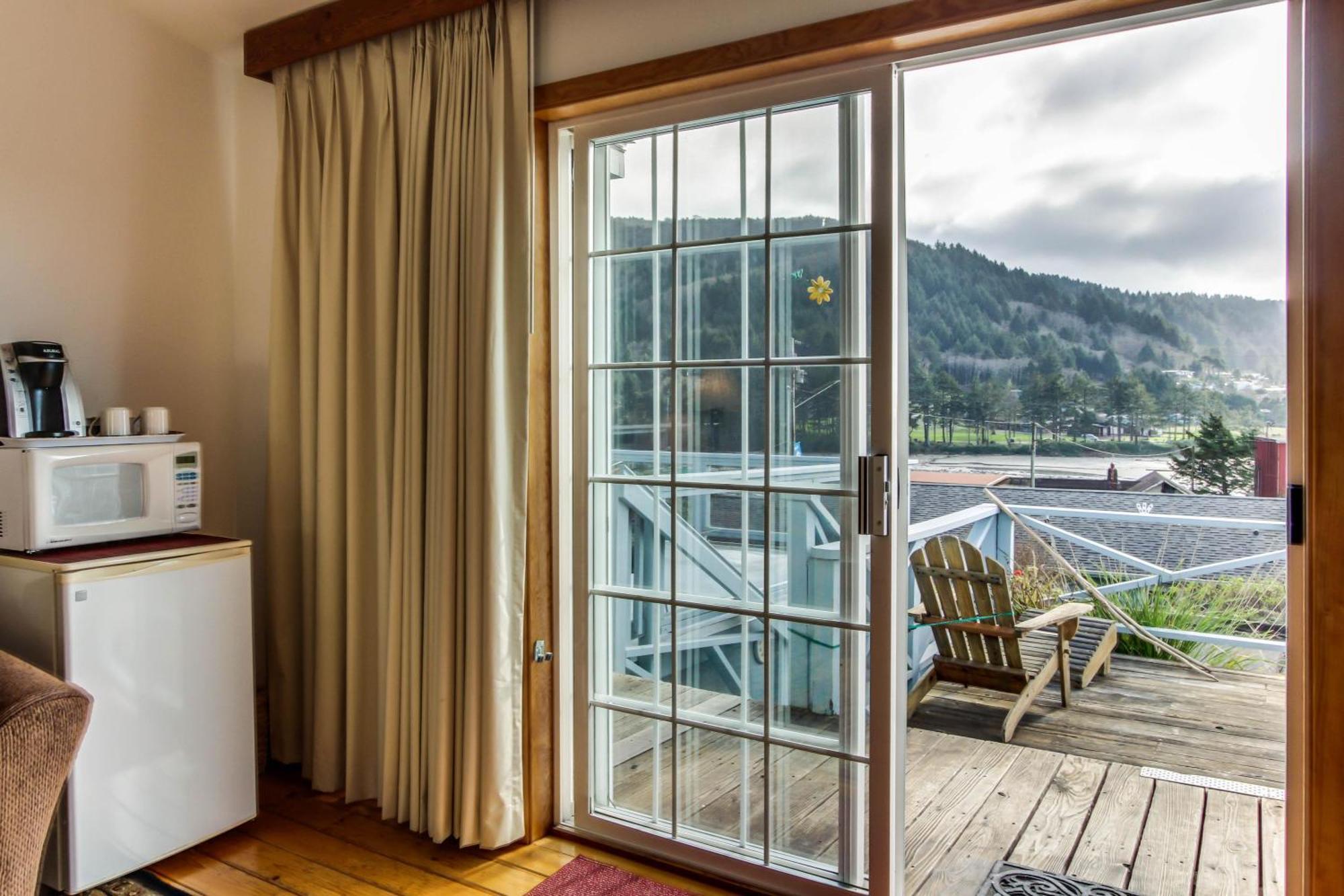 Ocean Cove Inn Yachats Room photo